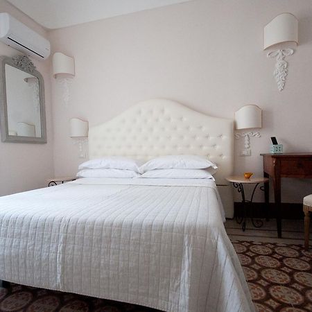 Sveva Rooms Noto Luaran gambar